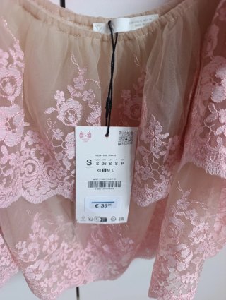Top Zara volantes encaje rosa Talla S