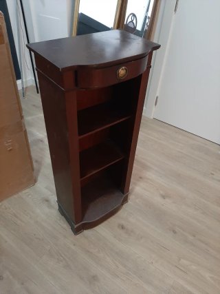 Mueble de entrada de madera