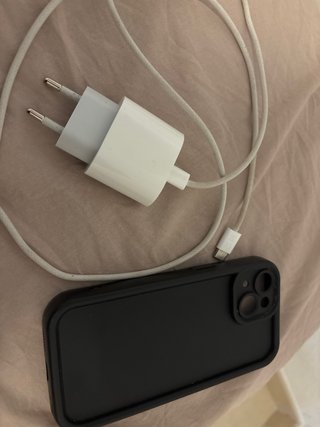iPhone 15 Negro  89%