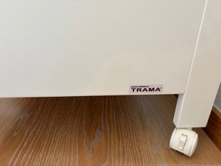 Cuna blanca bebé Trama.
