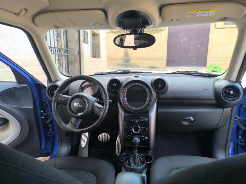MINI Countryman 2015, foto 9