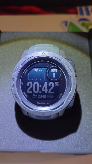 Garmin Instinct Reloj GPS Resistente Negro/Gris