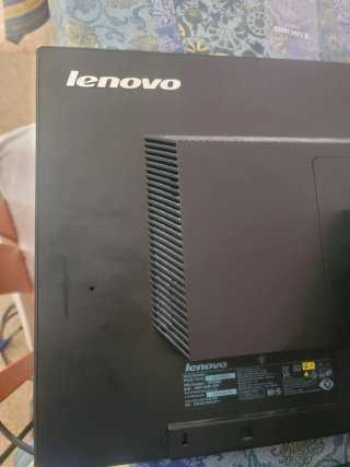 Monitor Lenovo Negro