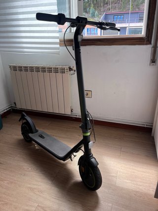 Patinete Eléctrico Cecotec Bongo D30 700W