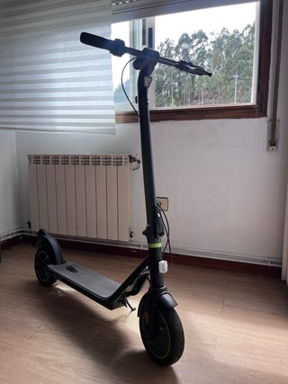 Patinete Eléctrico Cecotec Bongo D30 700W