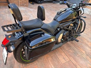Kawasaki Vulcan S Negra