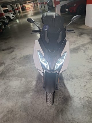Nerva EXE Maxi Scooter