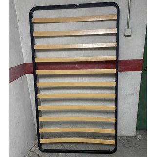 Cabecero de cama de hierro