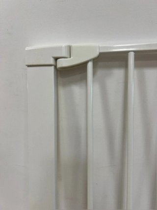Barrera de seguridad infantil para puerta de...