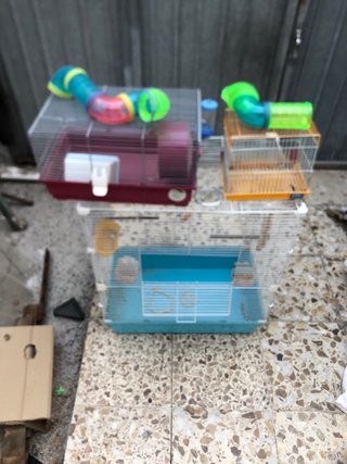 Jaulas para mascotas con accesorios
