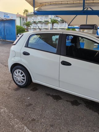 FIAT Punto 2012 etiqueta c