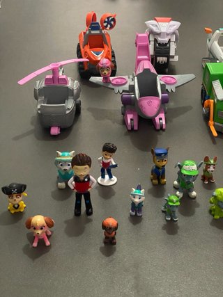 Lote Paw Patrol Vehículos y Figuras