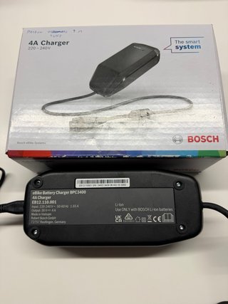 Cargador Bosch 4A