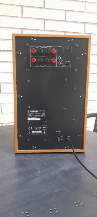 Subwoofer Yamaha YST