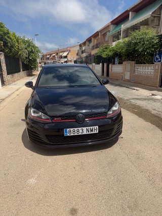 Volkswagen Golf GTI 7