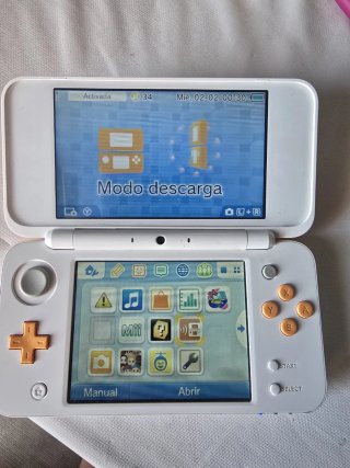 Nintendo 2DS XL Blanca