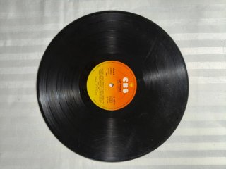 LAS GRECAS - "Mucho más"