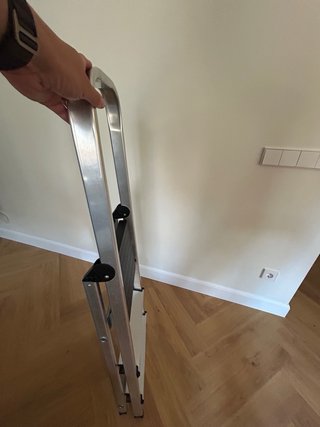 Escalera aluminio 3 peldaños plegable