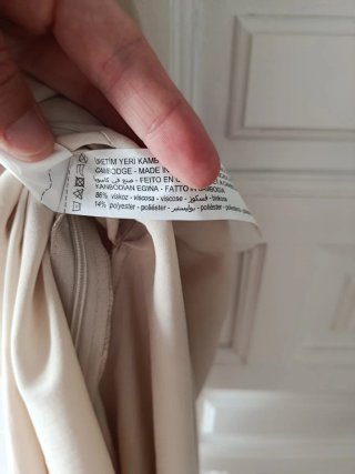 Vestido largo beige Lefties Talla M