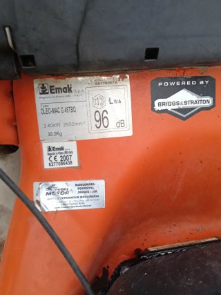Cortacésped Oleo-Mac XT45