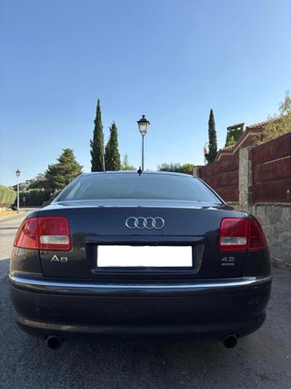 Audi A8 2003