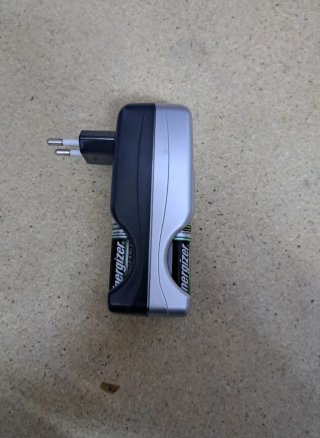 Cargador Energizer Pilas AA/AAA