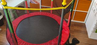 Cama elástica infantil con red de seguridad