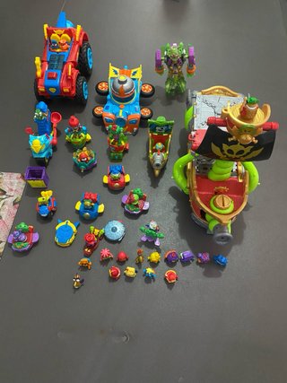 Lote Superthings Superzings + Vehículos + Barca