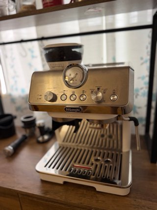 Cafetera DeLonghi