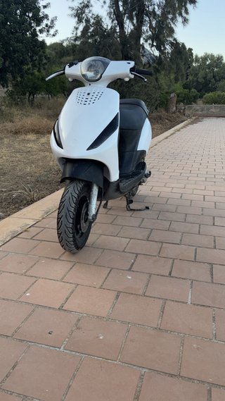 Piaggio Zip 50