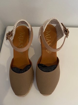 Sandalias cuña esparto MIAS