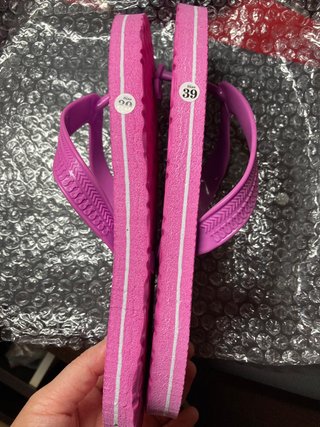 Chanclas rosas talla 39