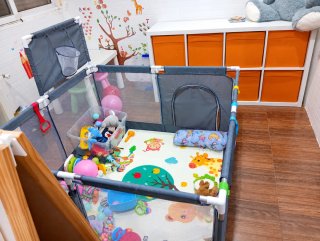 Parque infantil 126x126cm con canasta