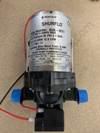 Bomba de agua 12V caudal de 7l para autocaravana
