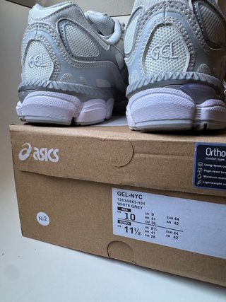Zapatillas Asics GEL-NYC Blancas/Gris