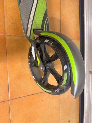 Patinete Hudora BigWheel Verde y Gris