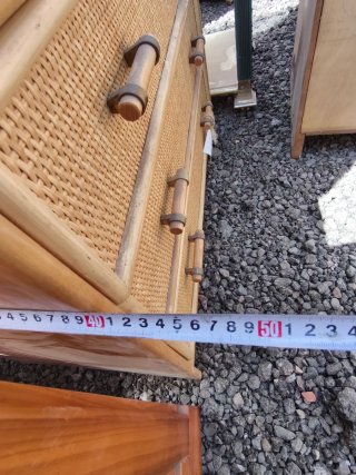 Cómoda de Rattan y Madera