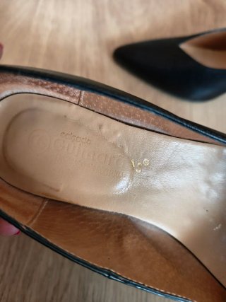 Zapatos de piel negros tacón mujer