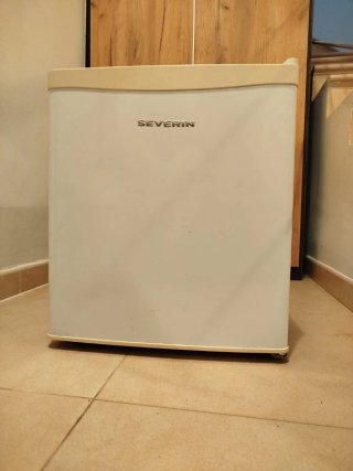 Nevera mini Severin 45L ideal càmping o mini bar