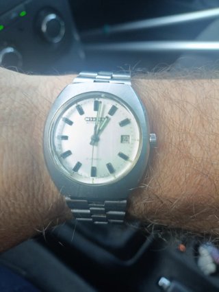 Reloj Citizen Automático y remonte manual