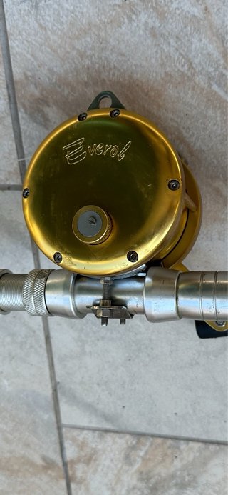 Caña curricán SERT Pacific 30 lb + carrete Everol