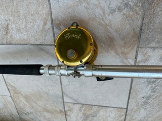 Caña curricán SERT Pacific 30 lb + carrete Everol