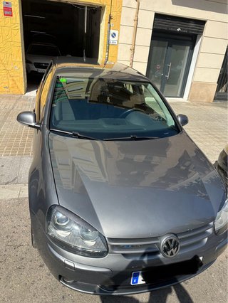 Volkswagen Golf  1.9 tdi bluemotion 2008