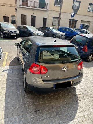Volkswagen Golf  1.9 tdi bluemotion 2008