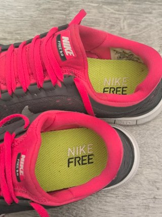 Zapatillas Nike Free 3.0 Gris y Rosa