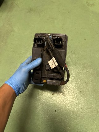 Bomba dirección Tesla Model 3