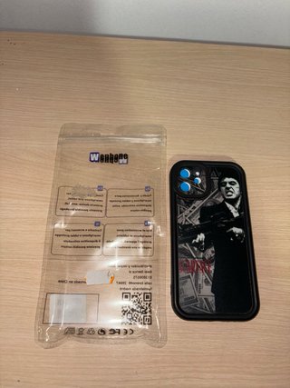 Funda Tony Montana The World Is Yours