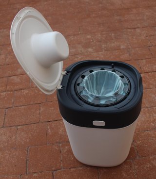 Cubo pañales Tommee Tippee Twist & Click