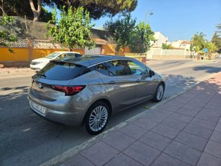 Opel Astra 2016