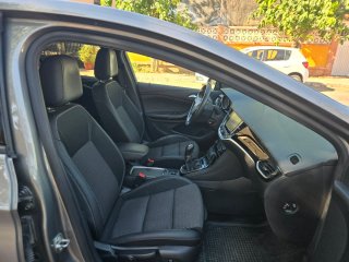 Opel Astra 2016
